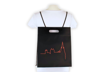 Sac noir en tant que sac à dos avec design de silhouette de ville rouge