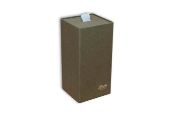Boîte magnétique de haute qualité en vert foncé avec inscription discrète, emballage cadeau