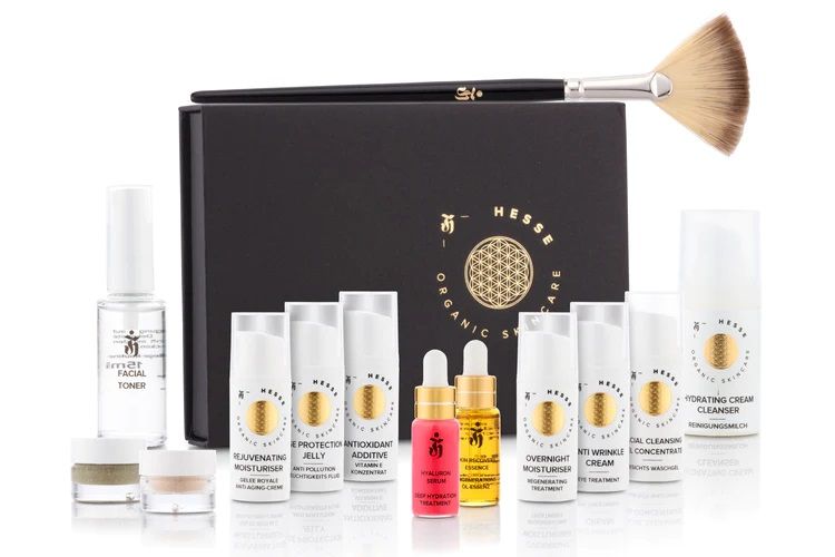 Coffret cadeau "LAYERING SET pour peau sensible et stressée en format échantillon et voyage" G21006_08