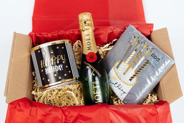 Coffret cadeau "Joyeux Anniversaire" G24396_02 Coffret cadeau "Joyeux Anniversaire" G24396_02